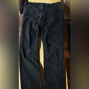 Levi skinny jeans